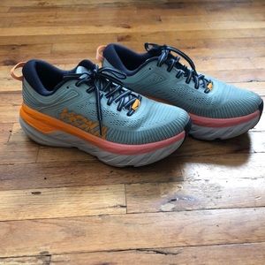 Hoka One One Bondi 7
